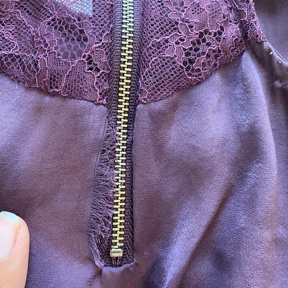 GUESS Sleeveless Terri Top Purple Size XS - Picture 5 of 8